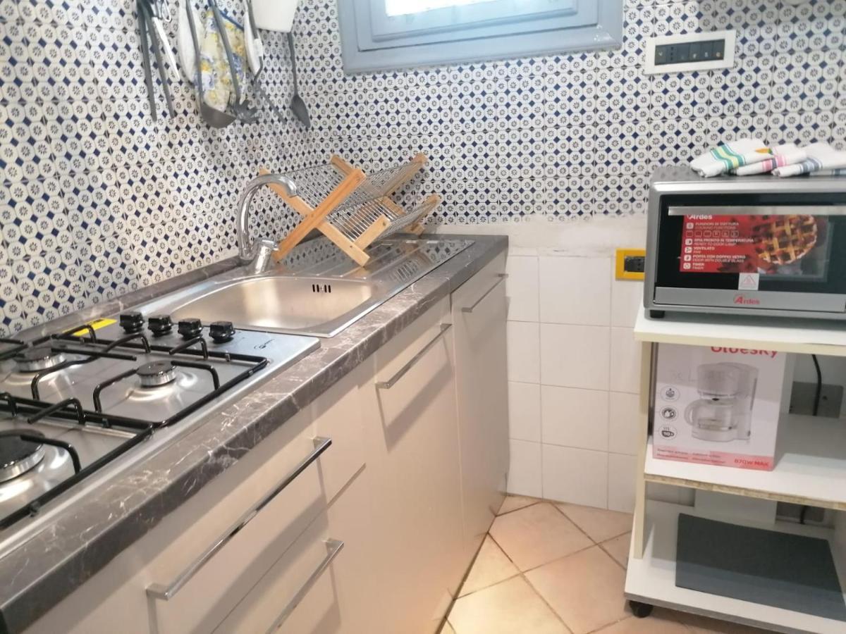 La Casina Giramondo Di Ele Виареджо Экстерьер фото